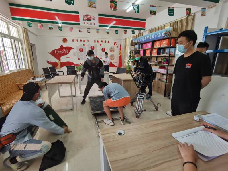 追星女孩心理学分析报告：垣曲县广告片拍摄公司揭秘饭圈应援式传播逻辑
